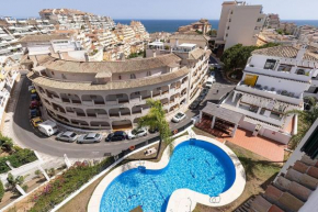 Spacious Penthouse with Spectacular Sea Views!